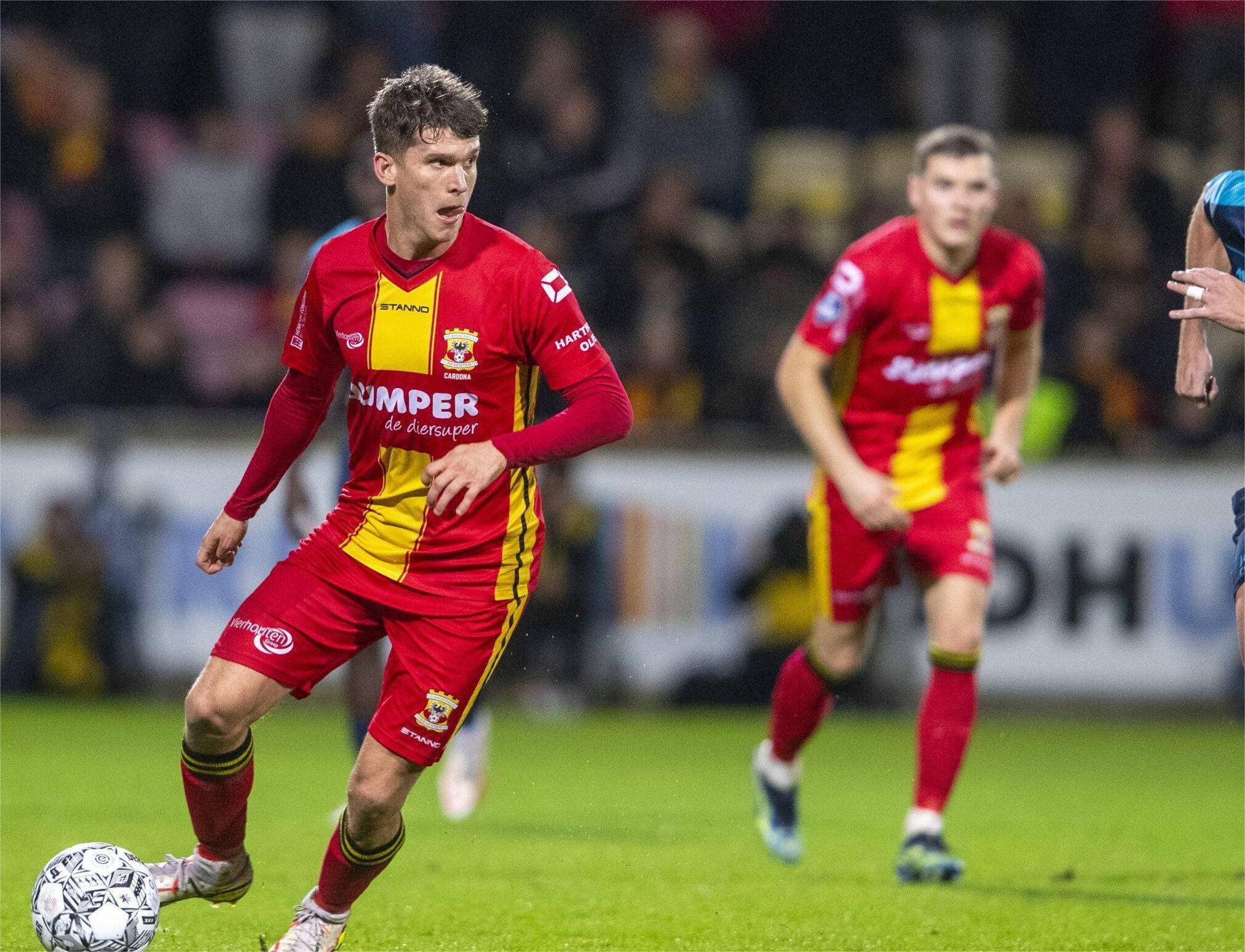 作为著名足 作为著名足