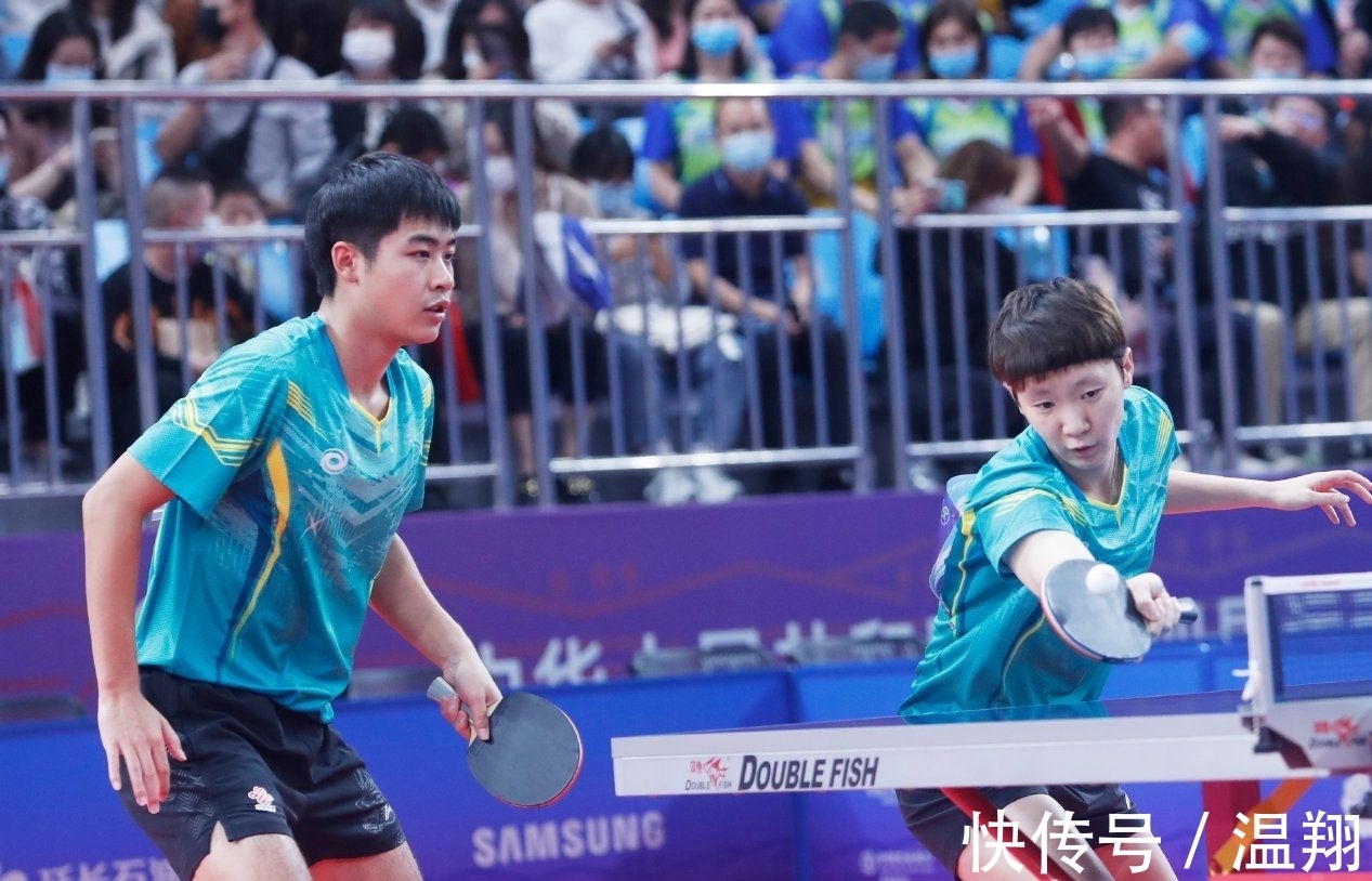 毛球队增添 毛球队增添