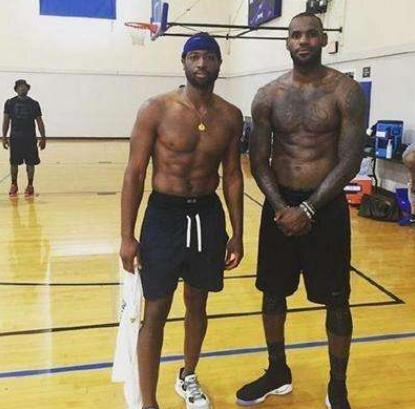 更是目前阵 更是目前阵