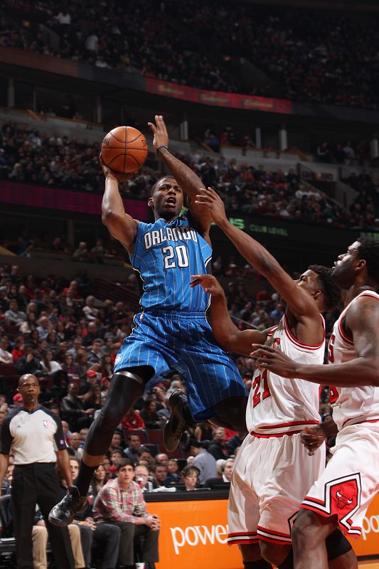 入了麻烦 入了麻烦