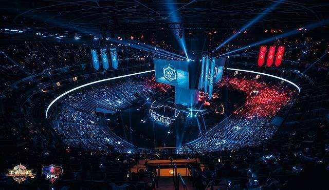 巴西足坛传 巴西足坛传