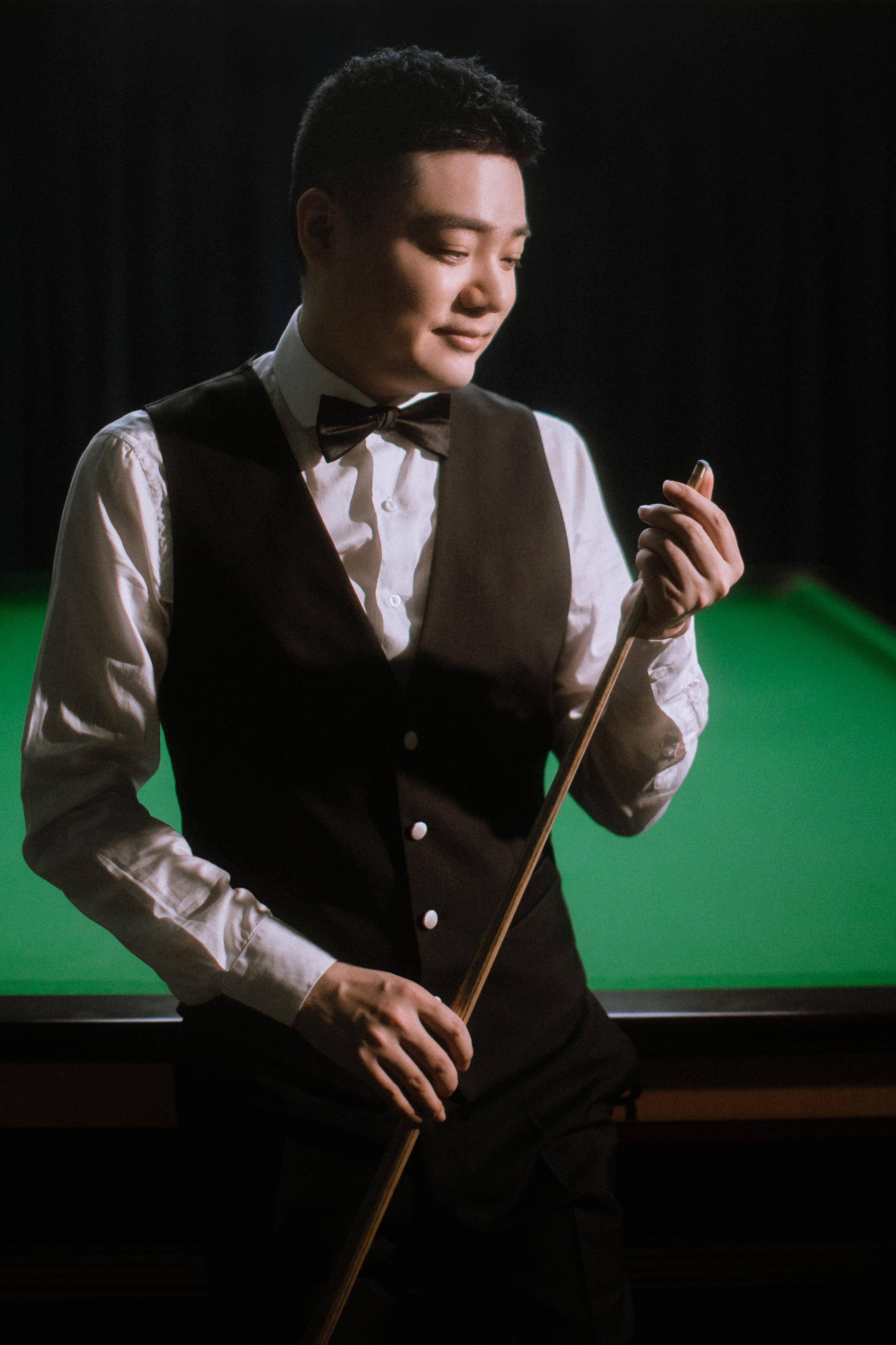 比赛更加引 比赛更加引